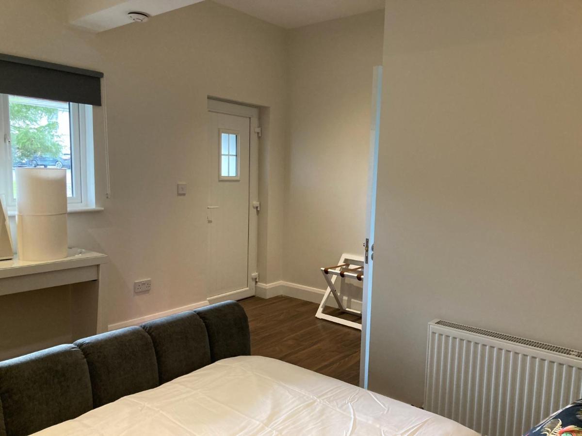 Clara Lodge Sallins Екстериор снимка